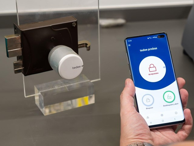 Abre sin llaves: instalación de cerraduras electrónicas en Vigo