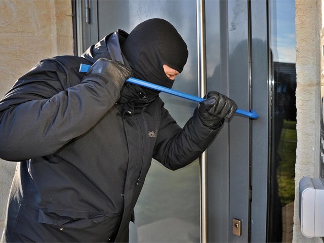 El código de los ladrones: ¿cómo detectar el acecho de los asaltantes?