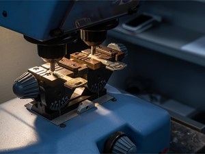 ¿Por qué se puede romper la llave dentro de la cerradura?